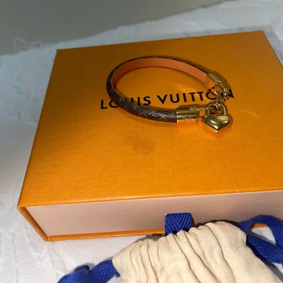 Louis Vuitton Crazy in Lock Charm Bracelet - Picture 3 of 8